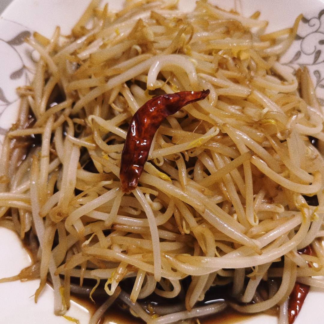 酸辣脆爽的炒豆芽