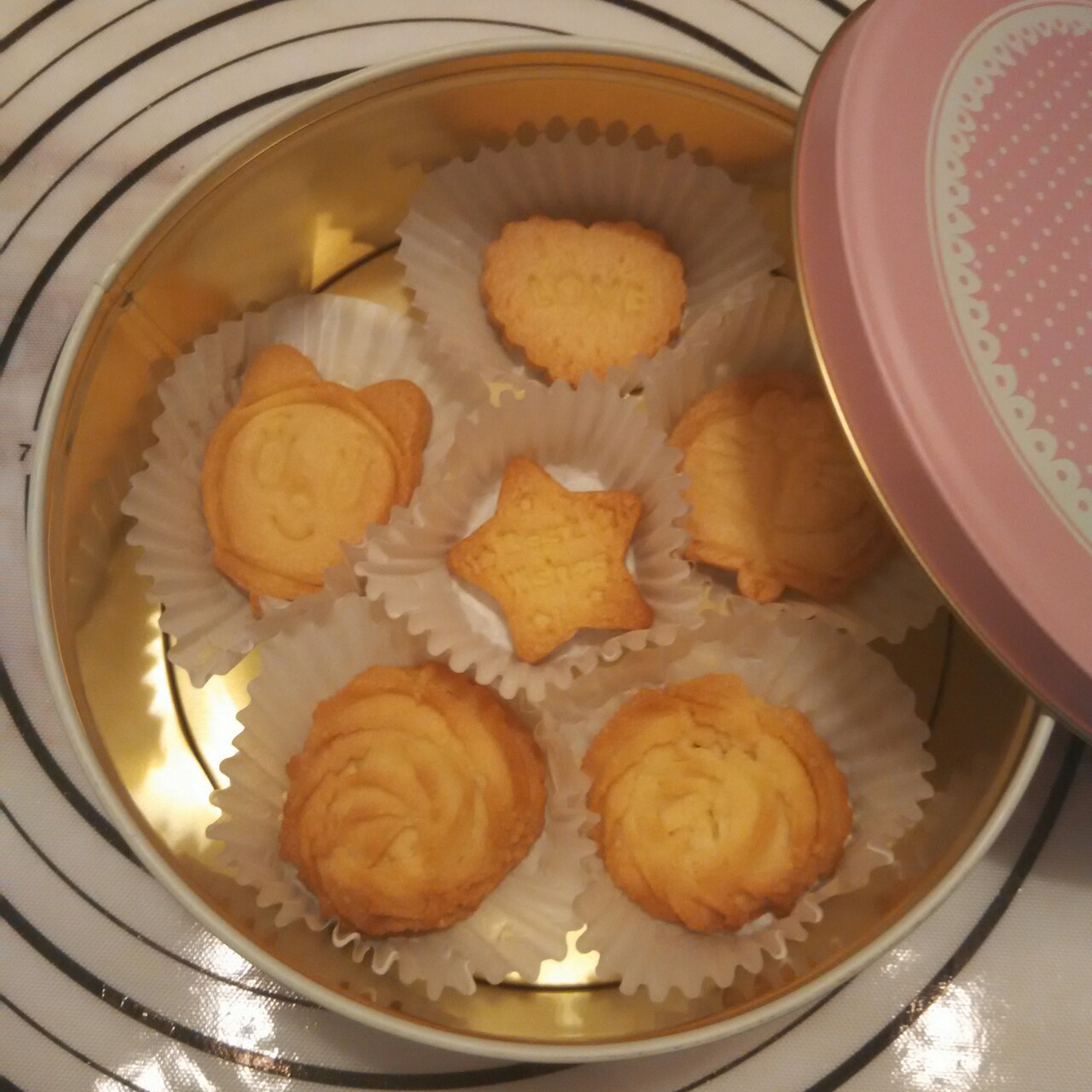 卡通黄油饼干