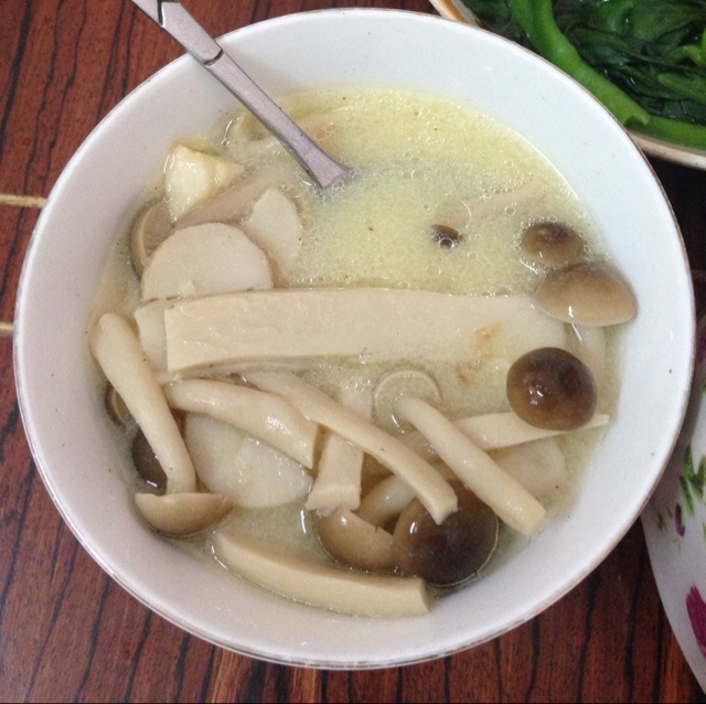 姑妈家的杂菌汤