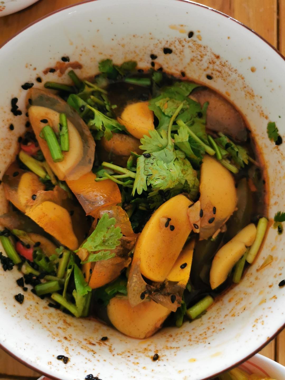 我妈最拿手的拌皮蛋！不好吃来找我