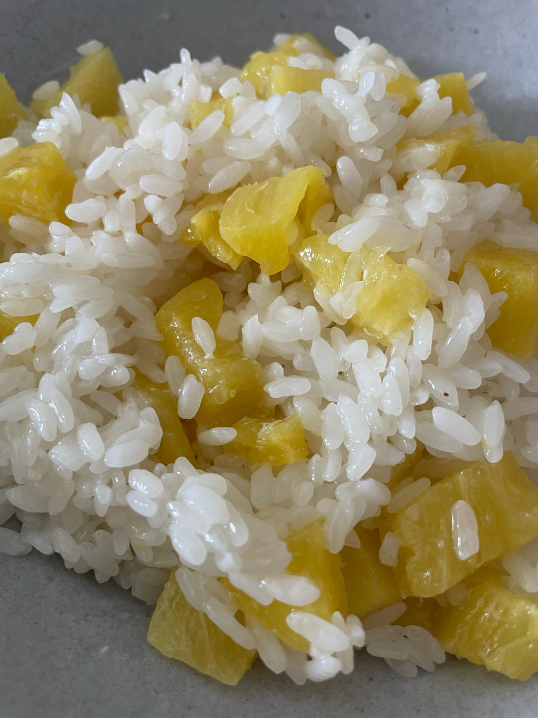 菠萝糯米饭