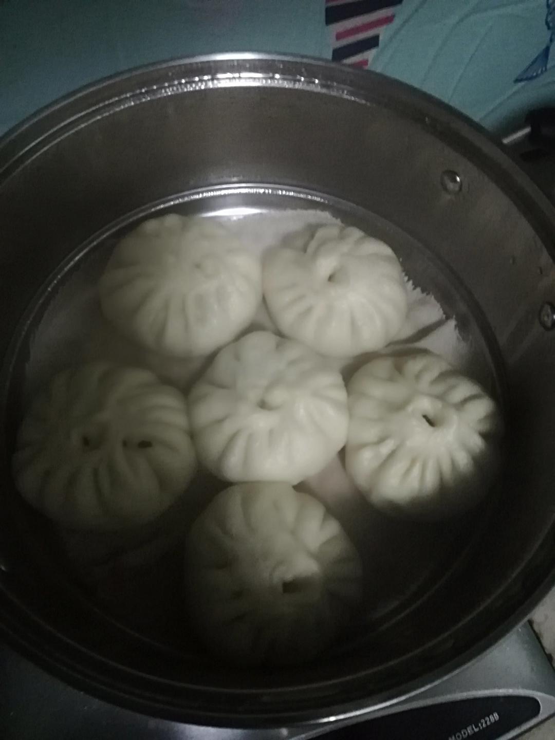 蓬松到要飞起、柔软如白云的馒头(消耗低筋面粉)