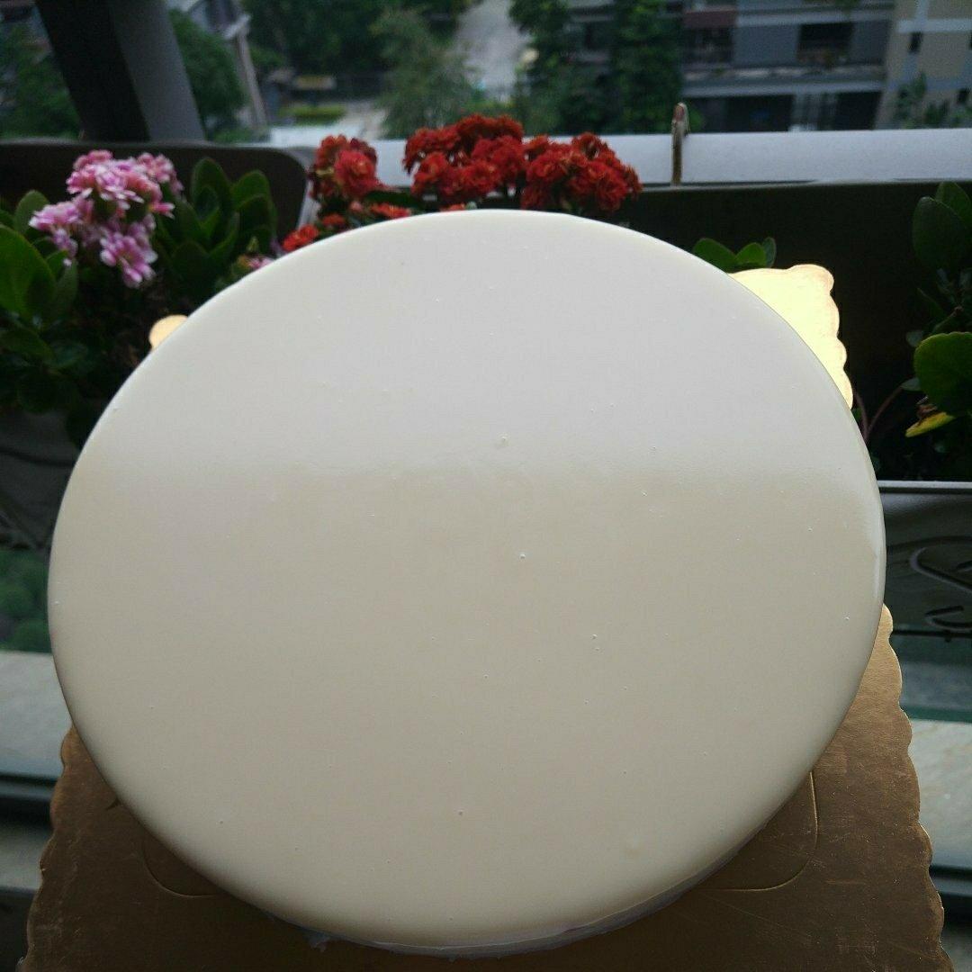 南瓜巧克力慕斯配焦糖淋面