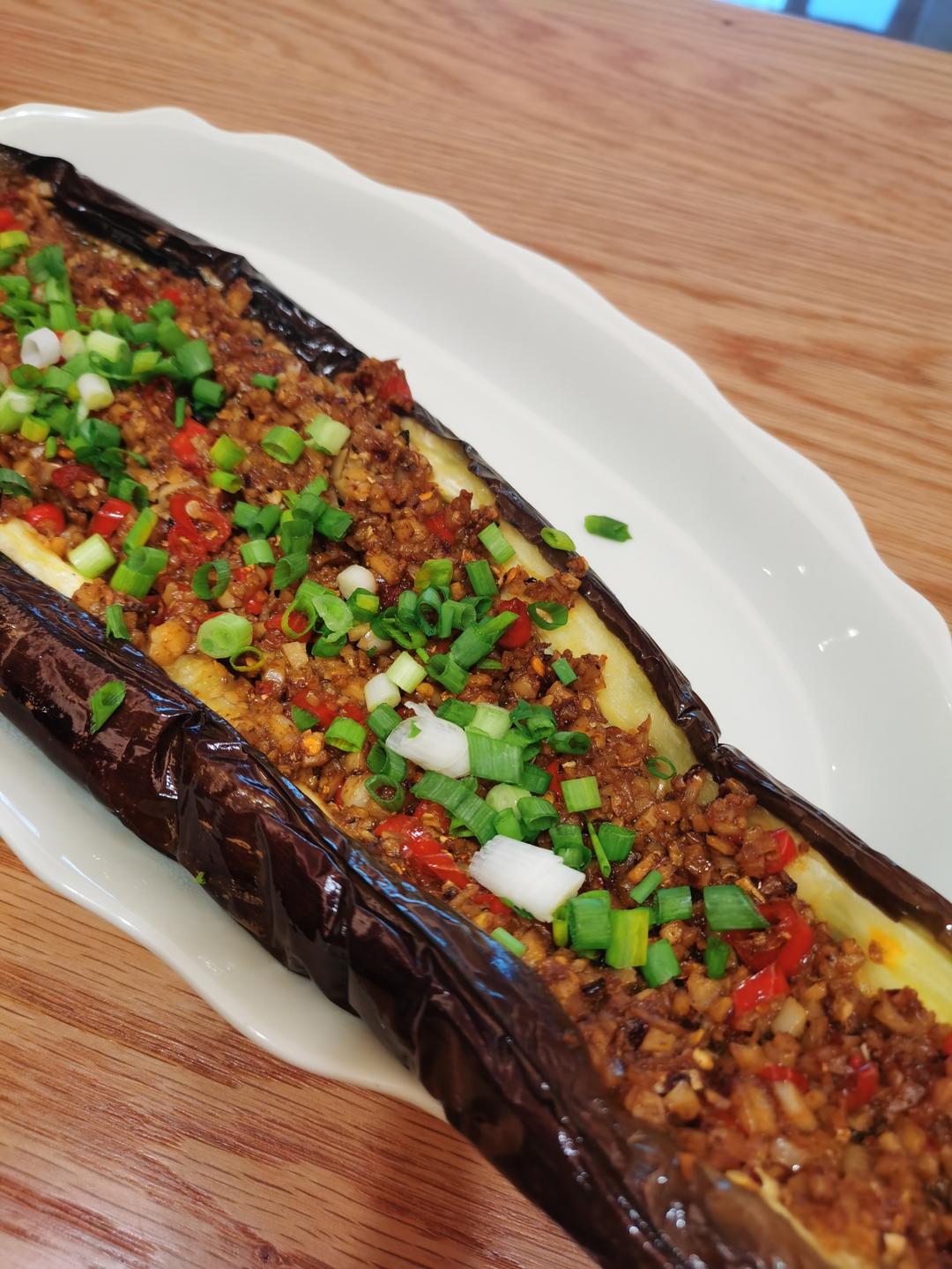 CC招牌菜销魂烤茄子，百吃不厌！