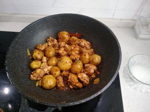 红烧鸡腿小土豆的做法 步骤4
