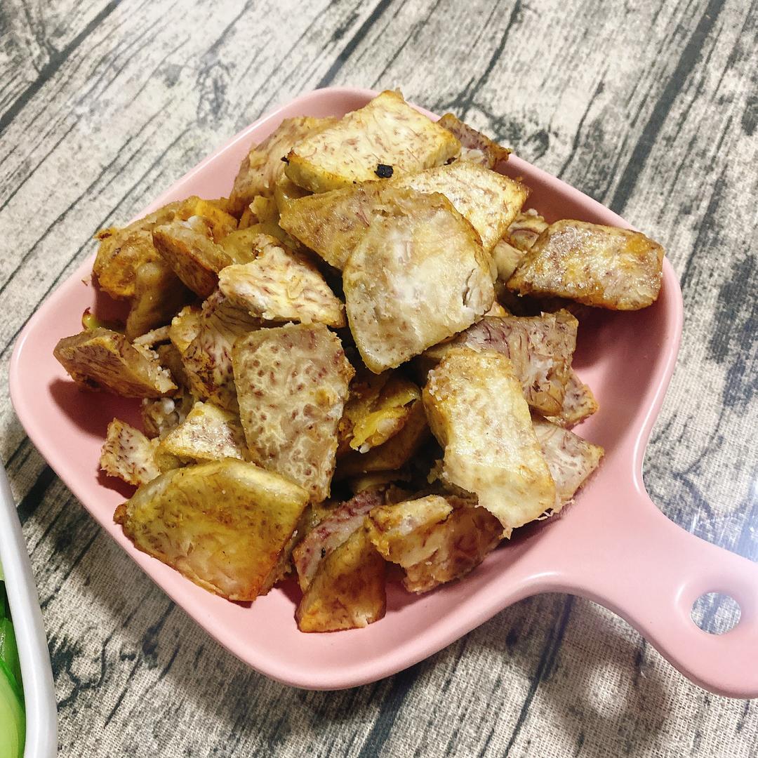 荔浦芋头咸香脆脆的做法