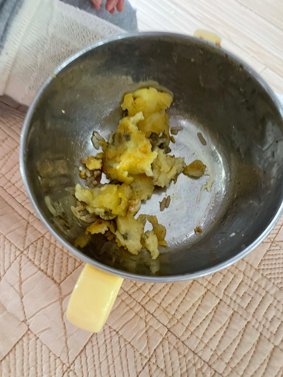 快手菜：15分钟可以搞定的小麦粉鸡蛋饼