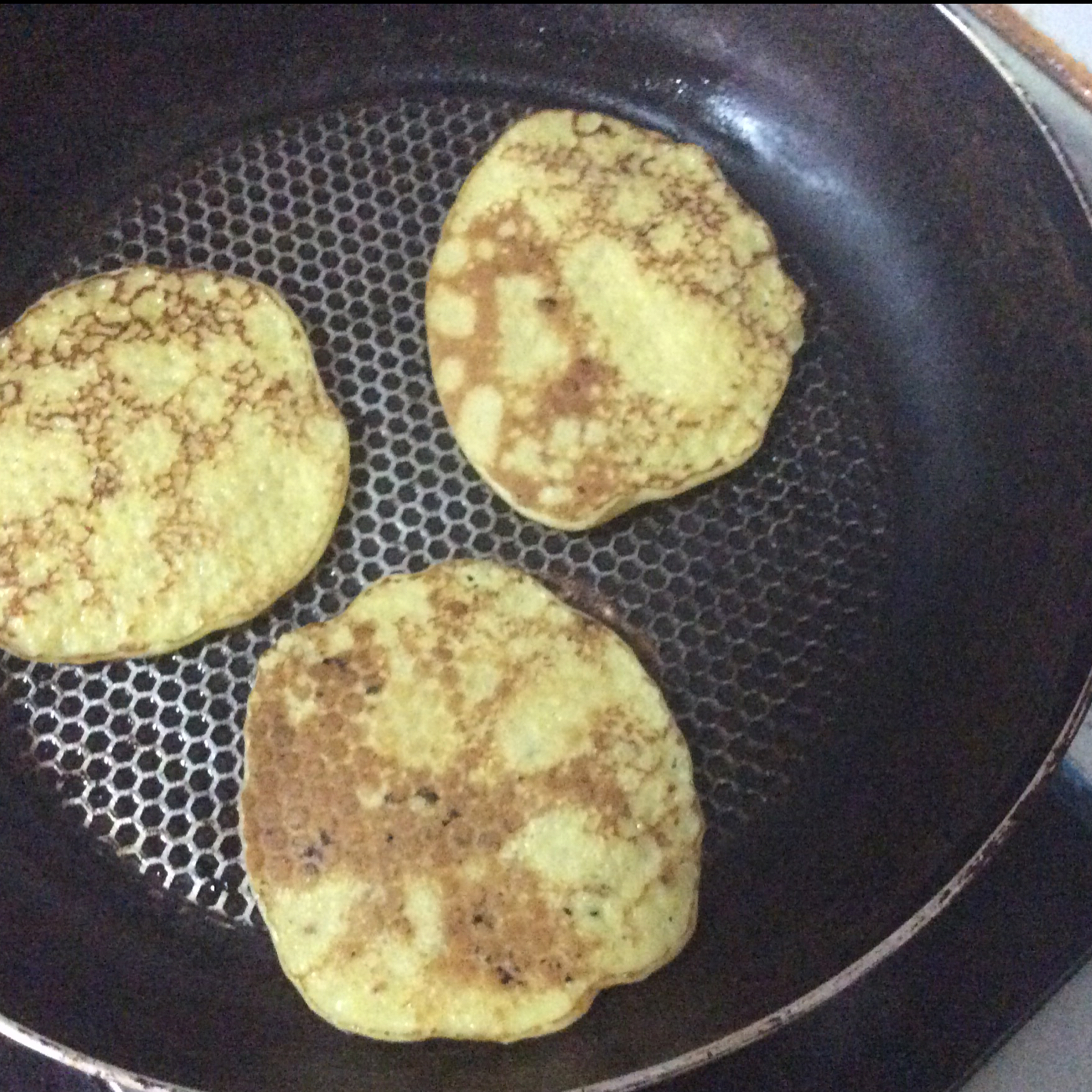 【无油香蕉蛋松饼】