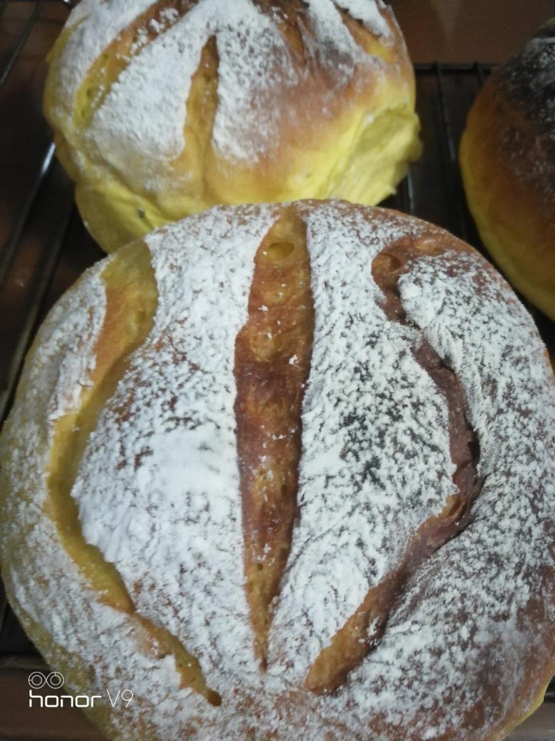 南瓜乳酪软欧包