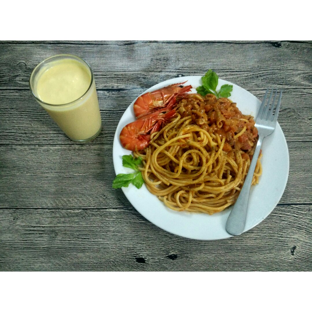 番茄肉酱意大利面