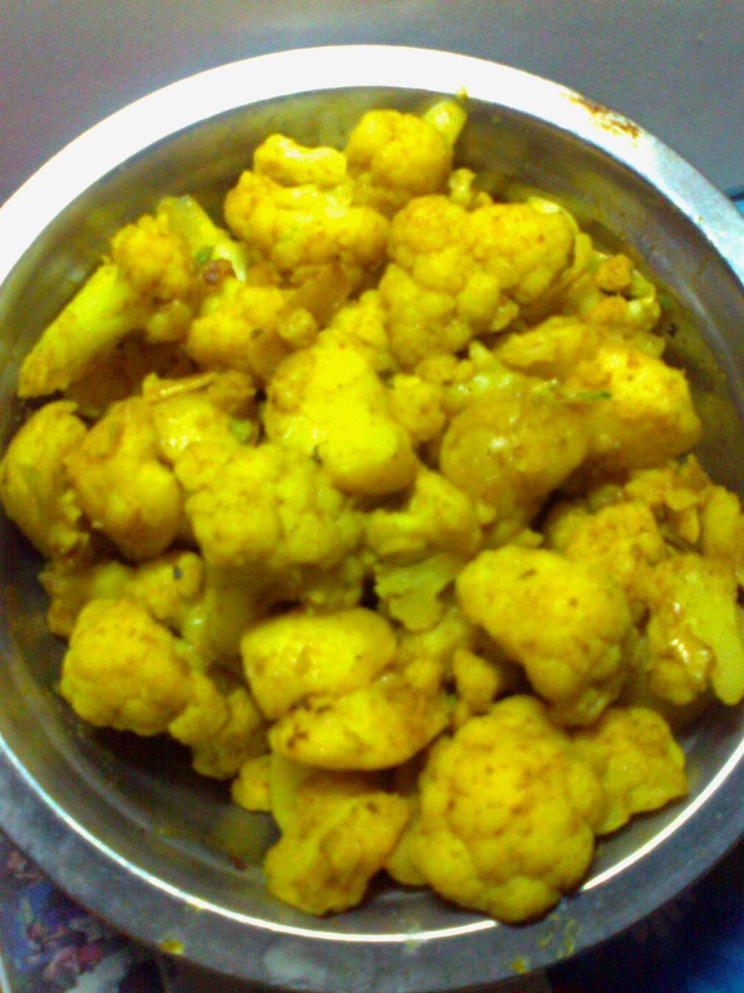 咖喱土豆花菜的做法