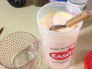 家庭自制版酸奶的做法 步骤9