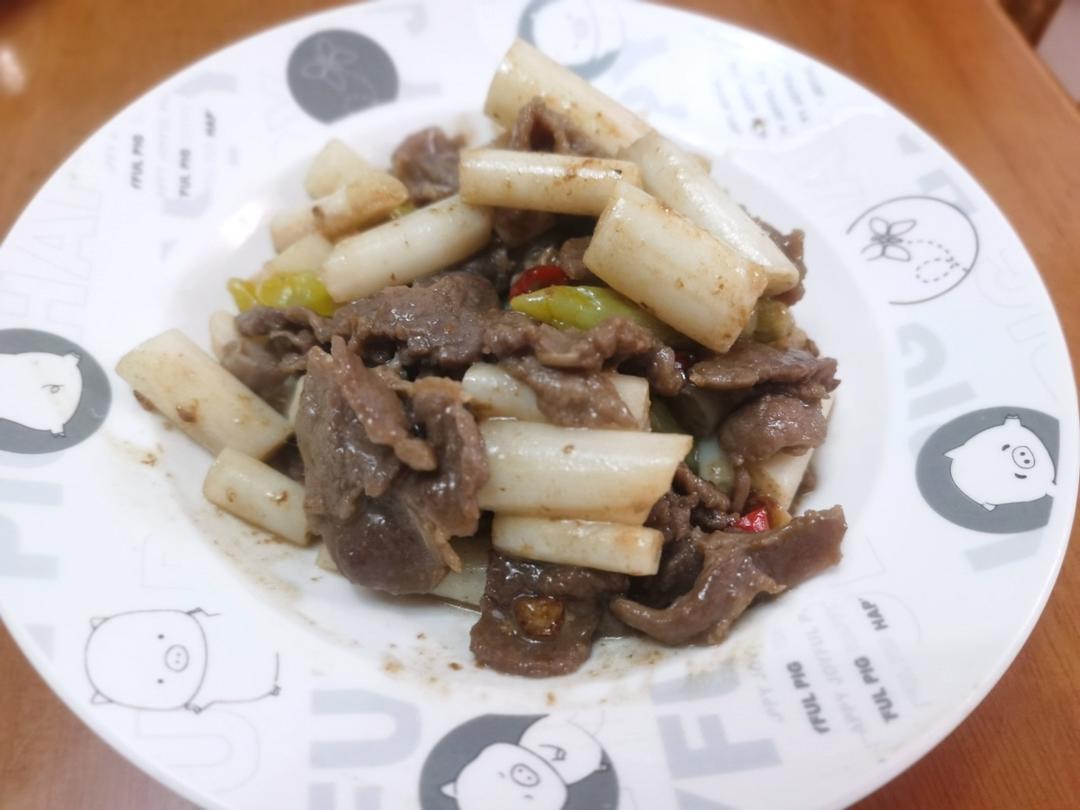 开胃爽口的牛肉炒藕尖