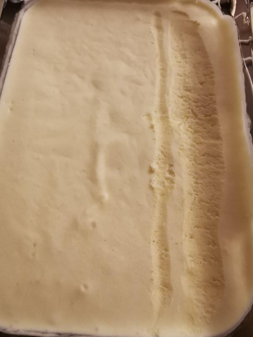 浓郁巧克力冰激凌