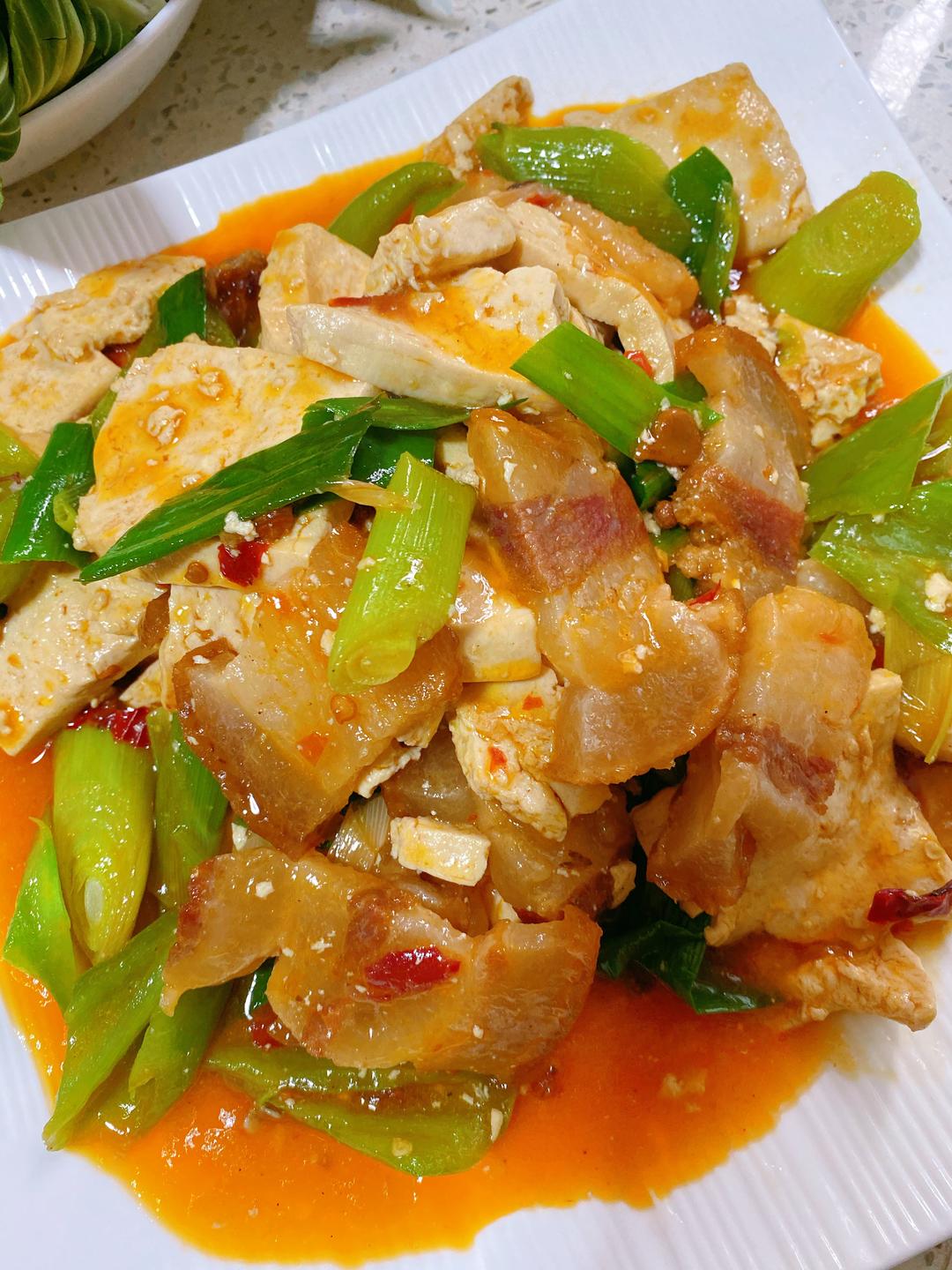 腊肉烧豆腐的做法