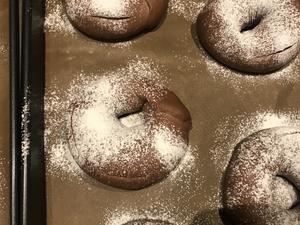 巧克力蔓越莓山核桃软欧面包的做法 步骤24
