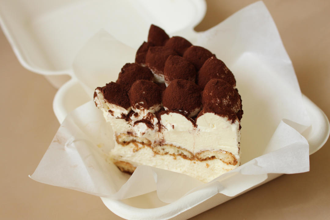 楼上小花做的最好吃的提拉米苏蛋糕软身版硬身版