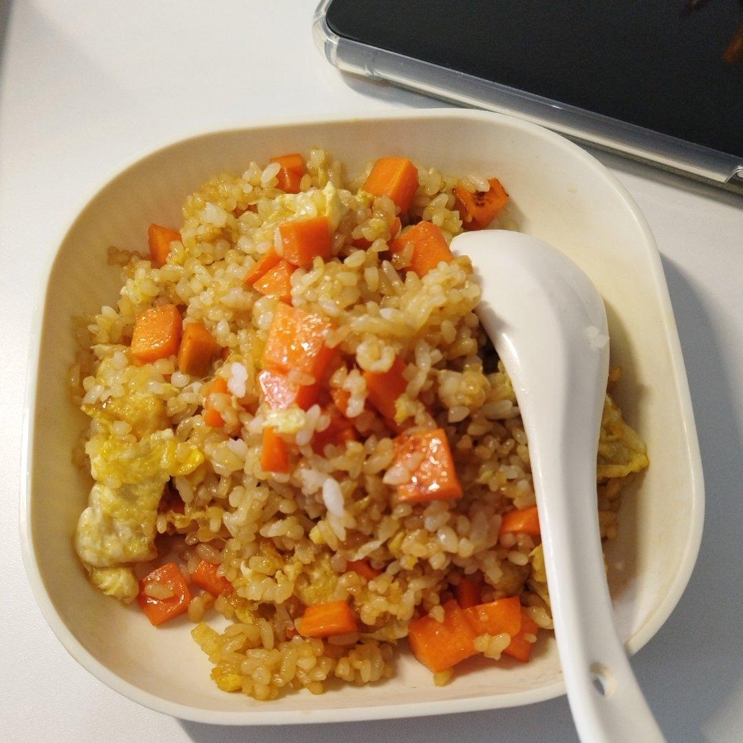 黄金家常炒米饭