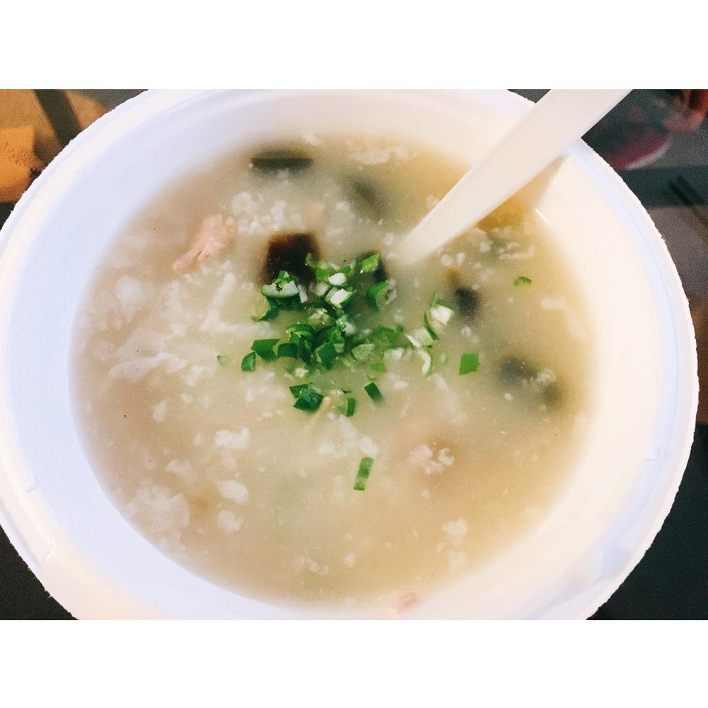 【皮蛋瘦肉粥】