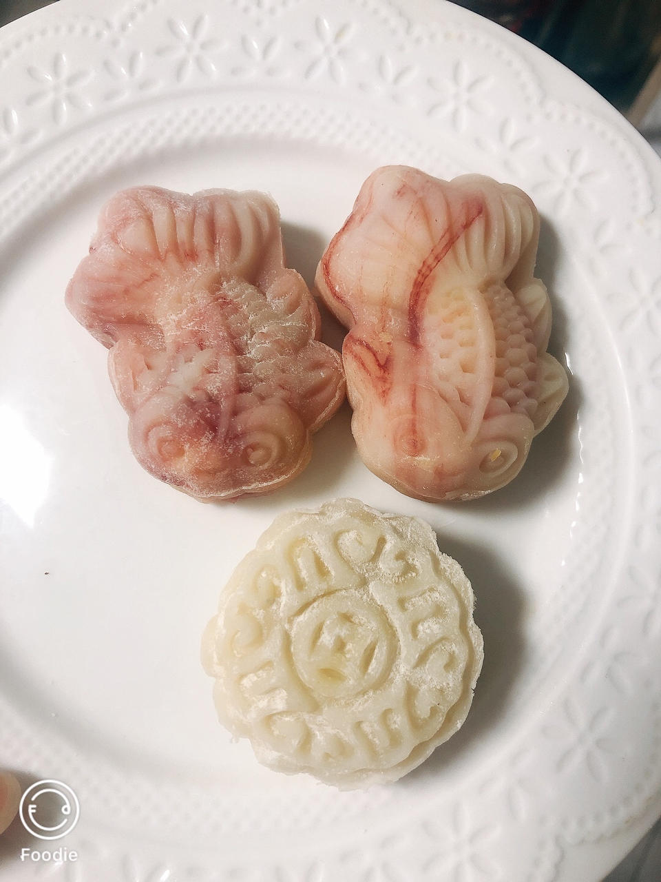 好吃到哭的冰皮月饼（细腻绿豆沙/榴莲）