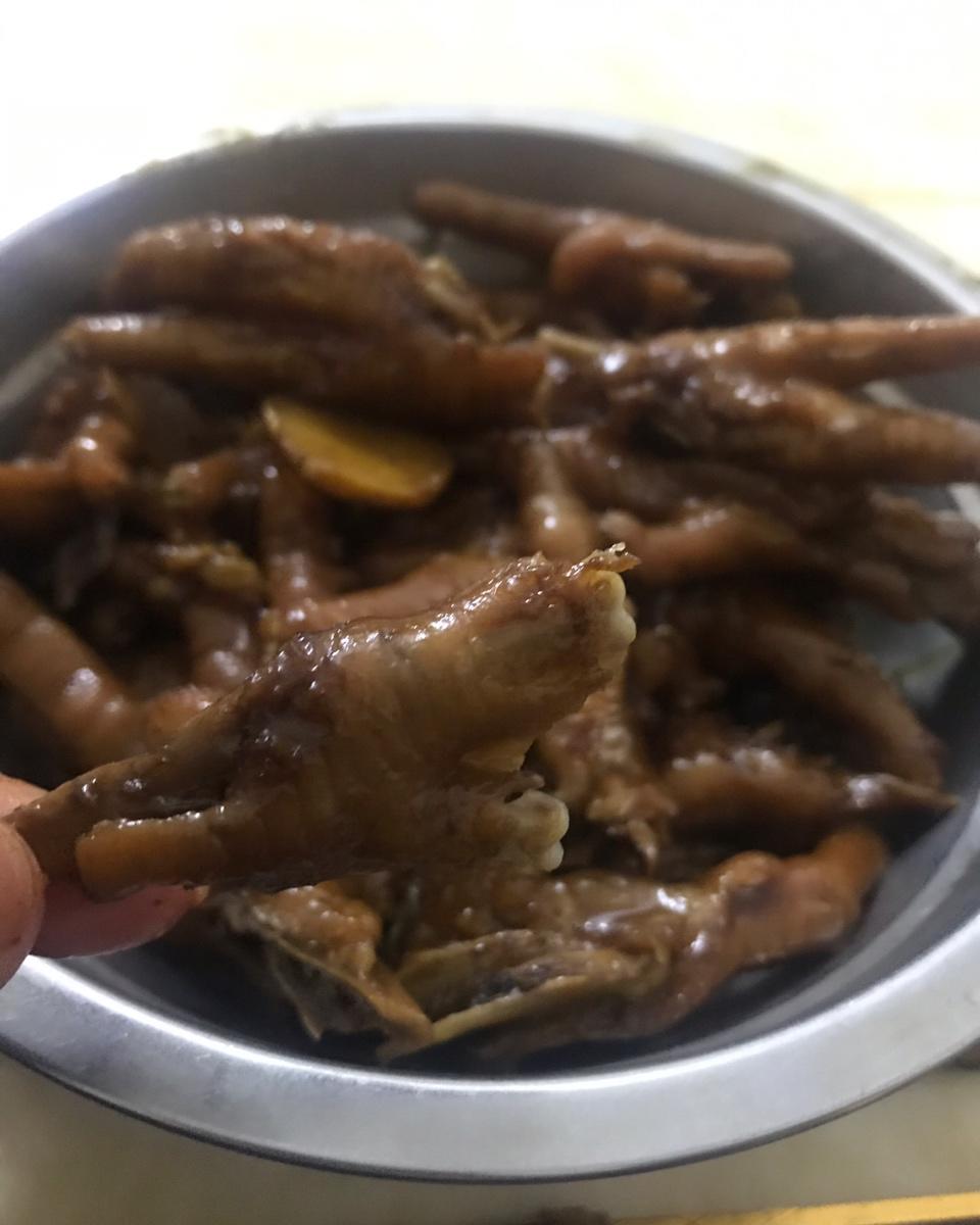红烧鸡爪