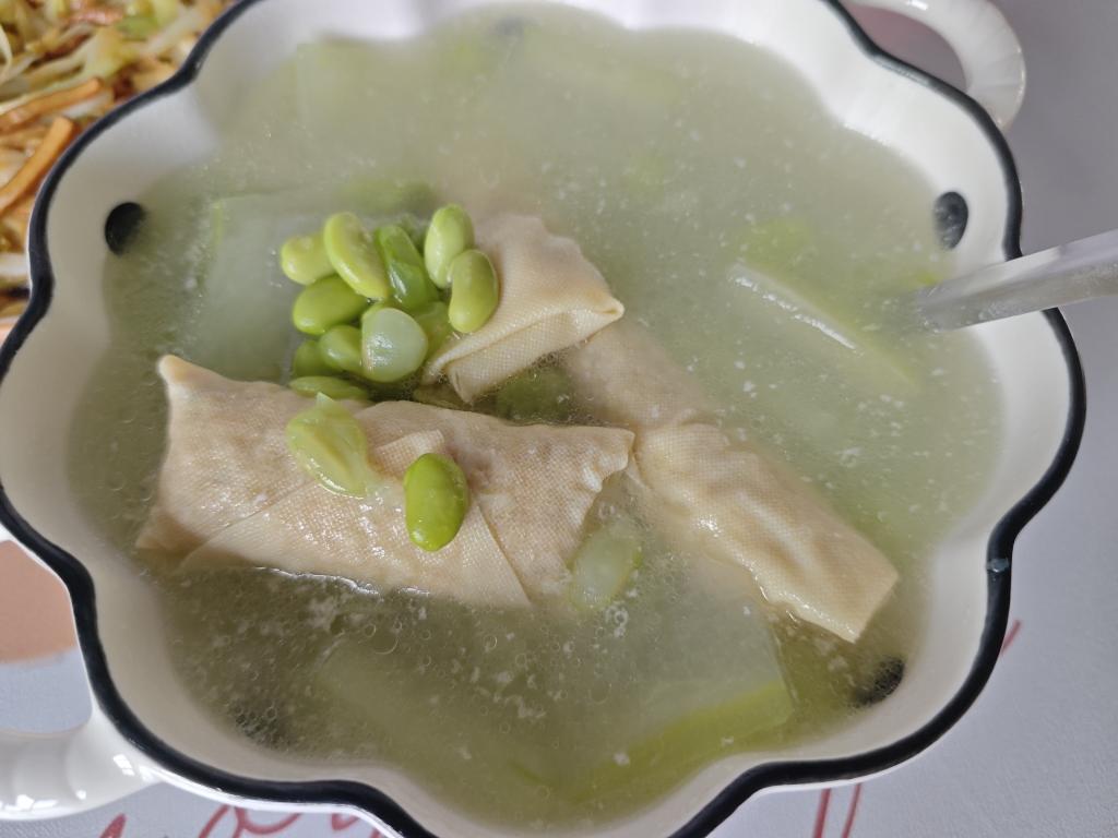 冬瓜毛豆汤