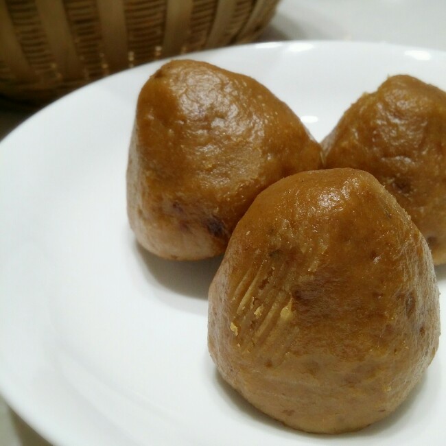 栗子面窝窝头｜一条视频