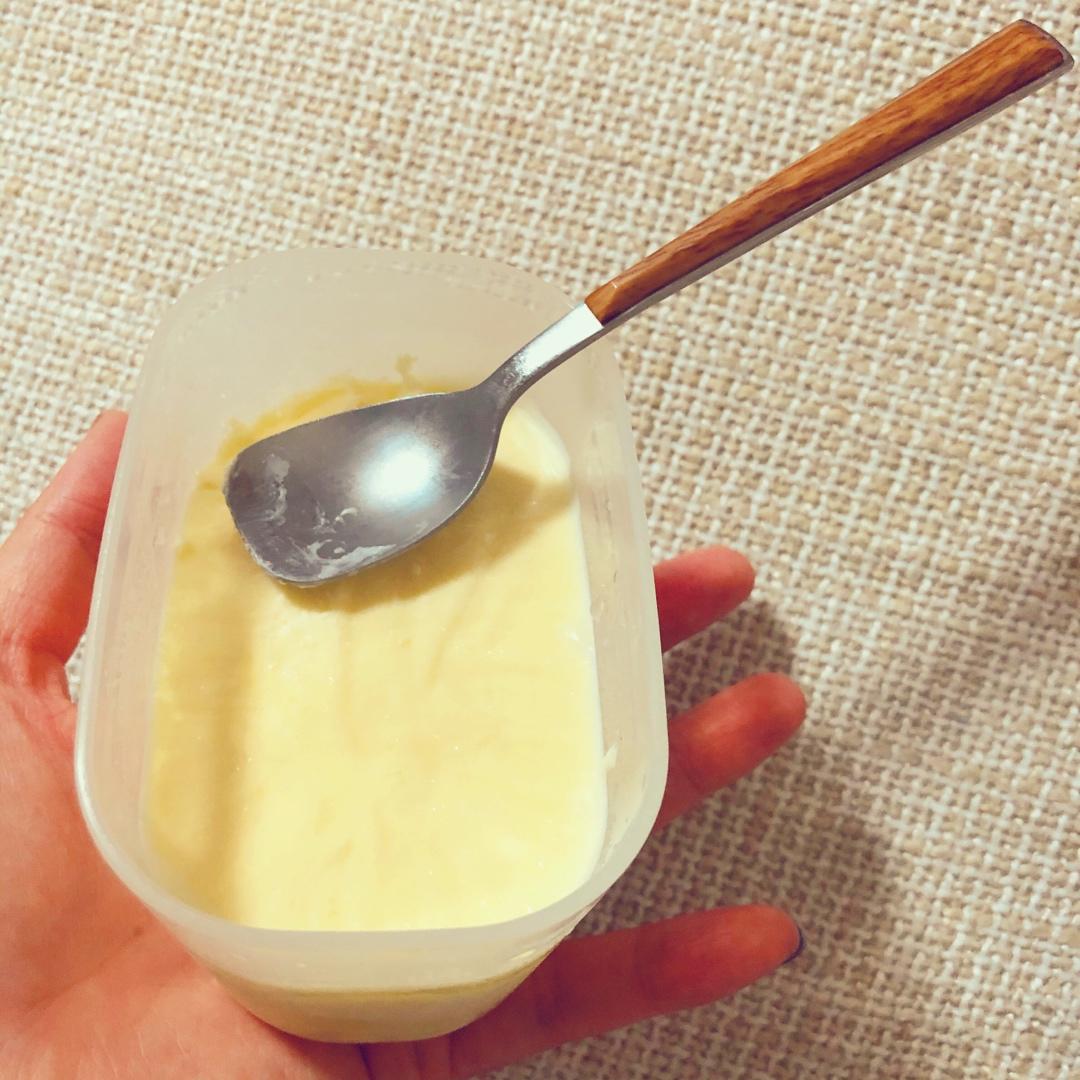自制冰淇淋（懒人版无需搅拌的冰淇淋）