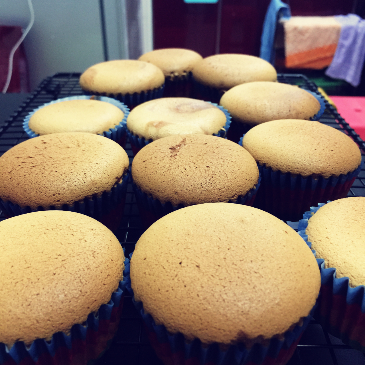 不塌不皱的光滑圆润版纸杯戚风（内含减糖版宝宝可吃）