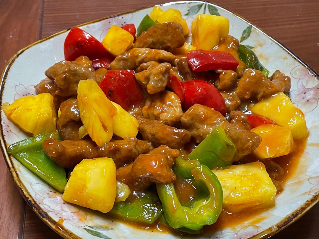 广东特色菜～菠萝咕咾肉正宗做法