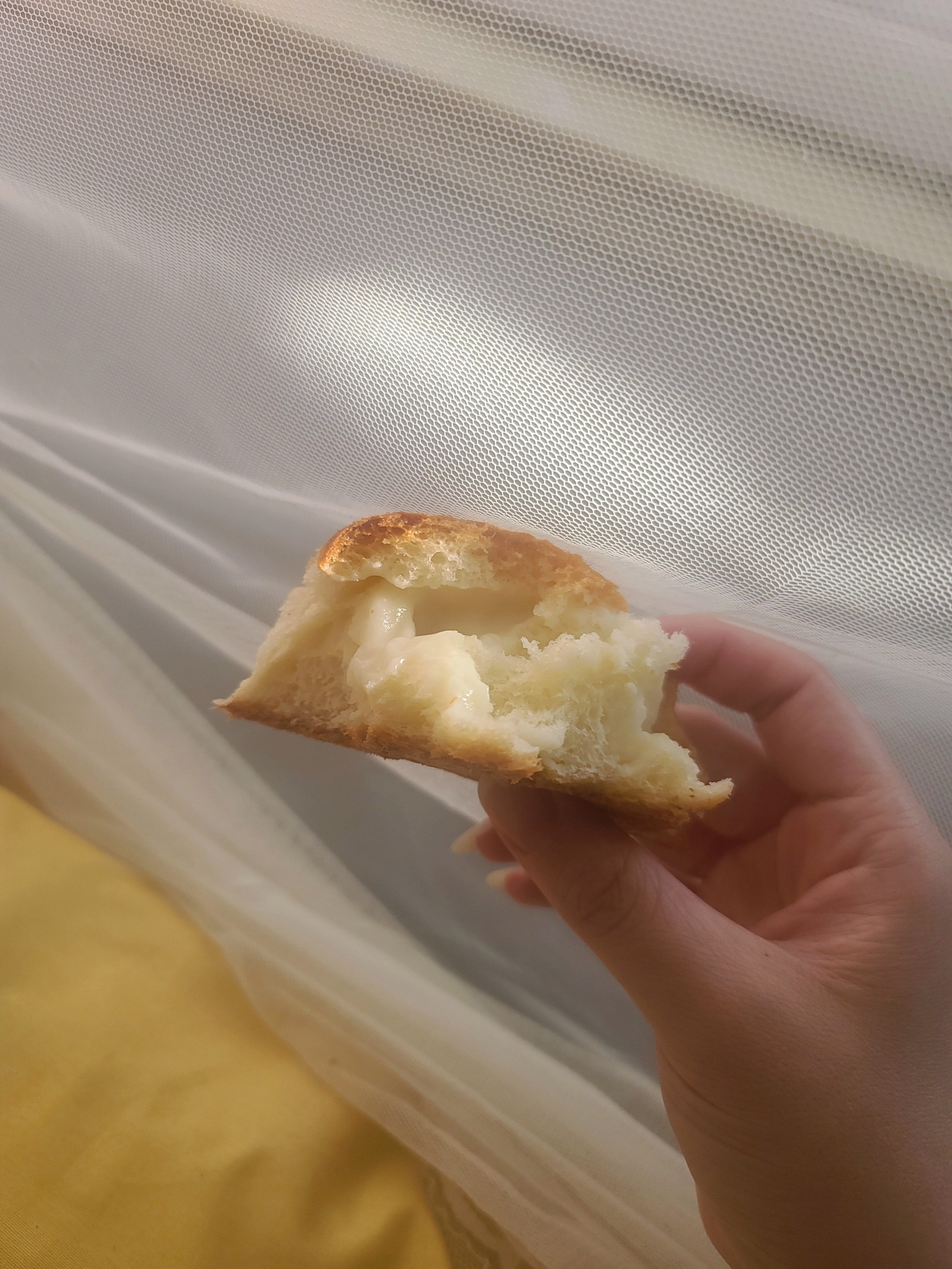 软fufu ‼️云朵爆浆酸奶小面包
