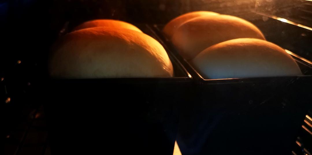 爆炸力超好的奶油吐司