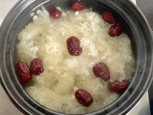 银耳薏米红枣羹的做法 步骤7