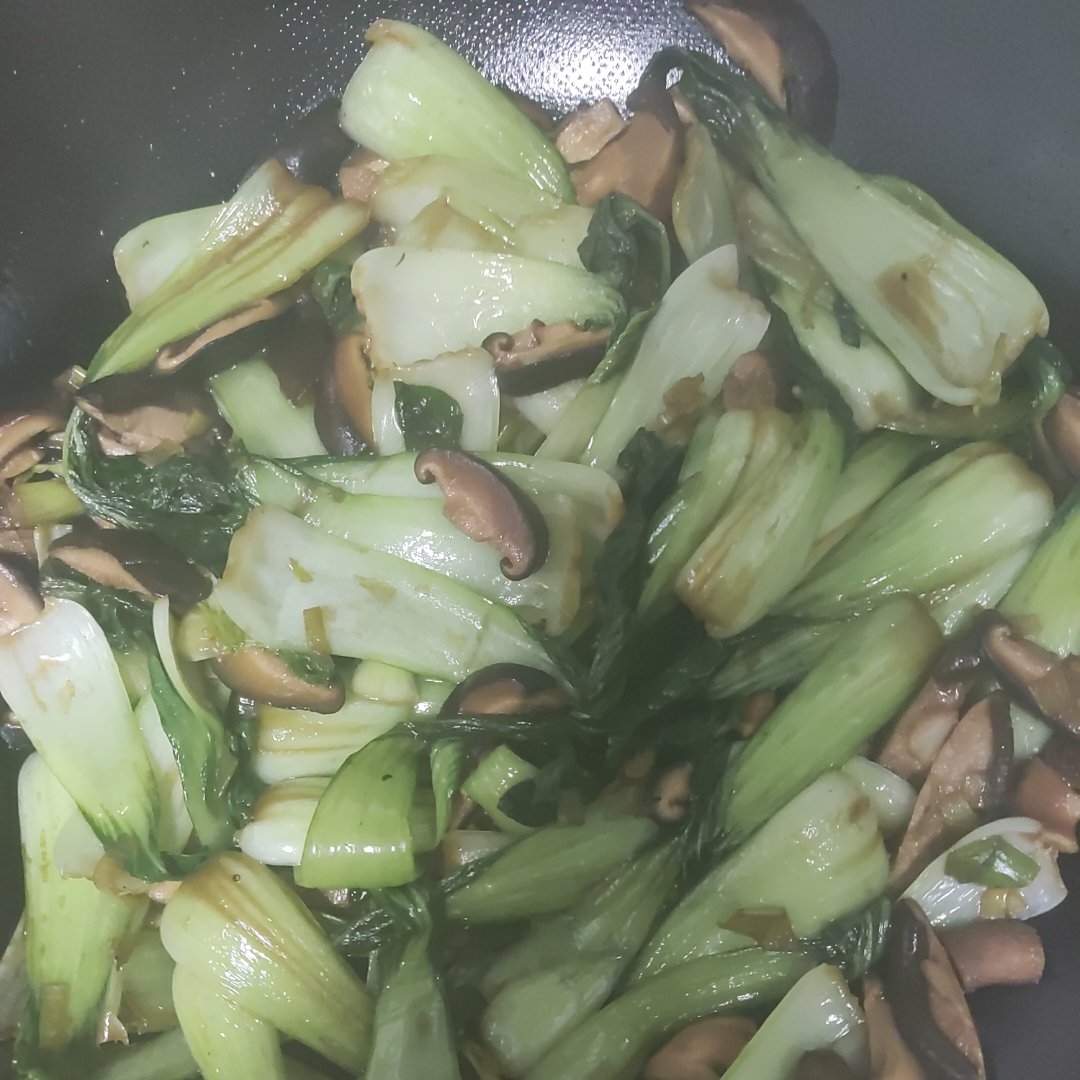 比肉还好吃的——蚝油香菇油菜