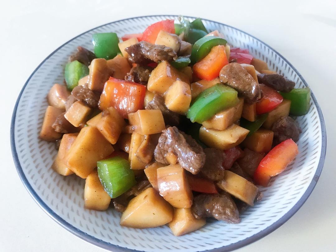 家常菜~杏鲍菇烧牛肉粒