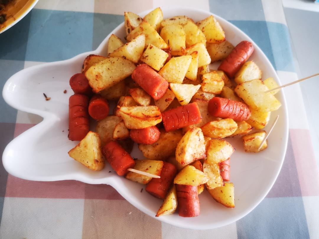 空气炸锅 孜然土豆香肠