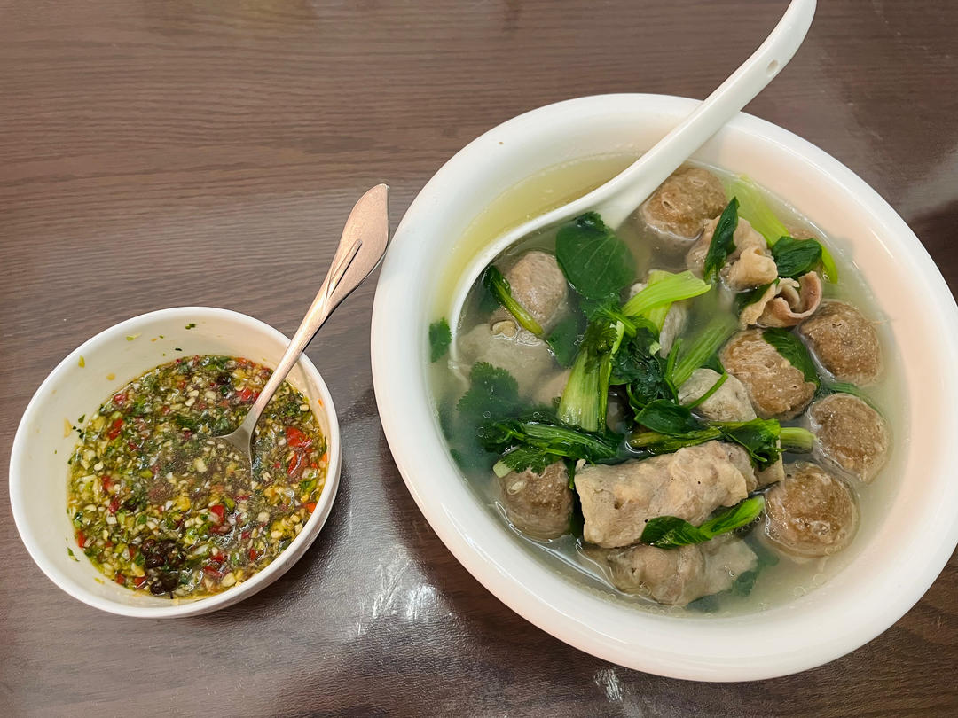 沾水牛肉