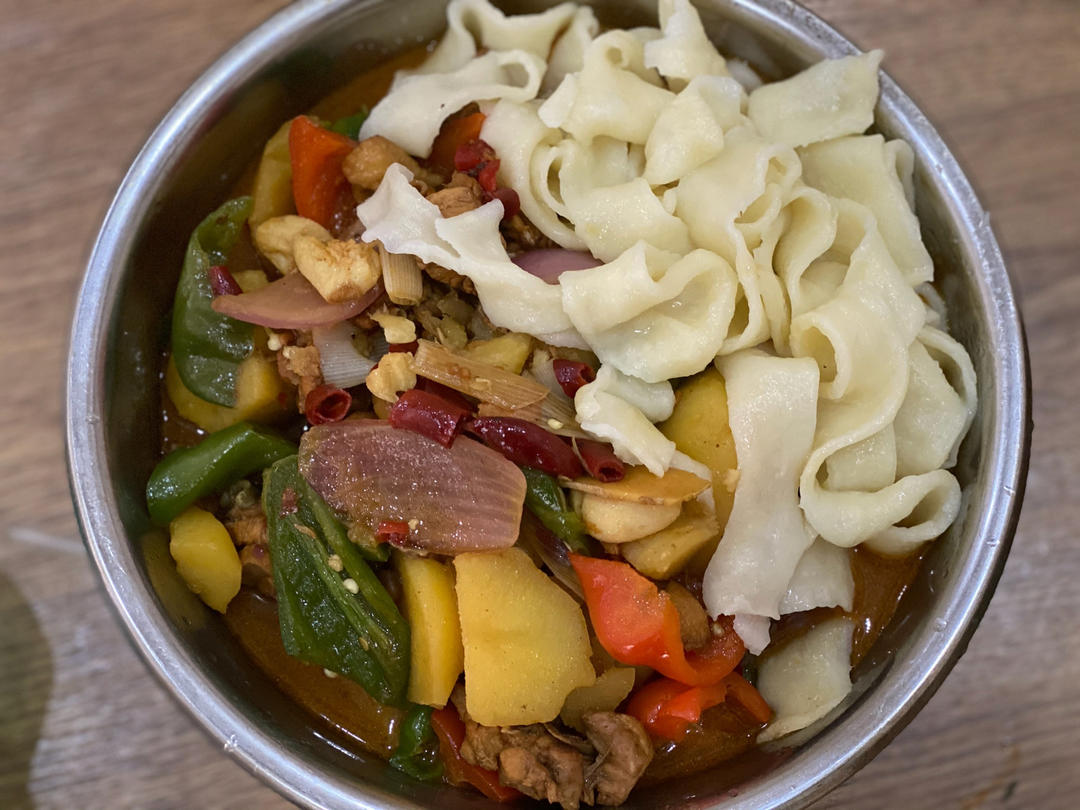 新疆大盘鸡无需争议