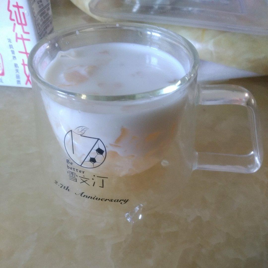 桃汁撞奶