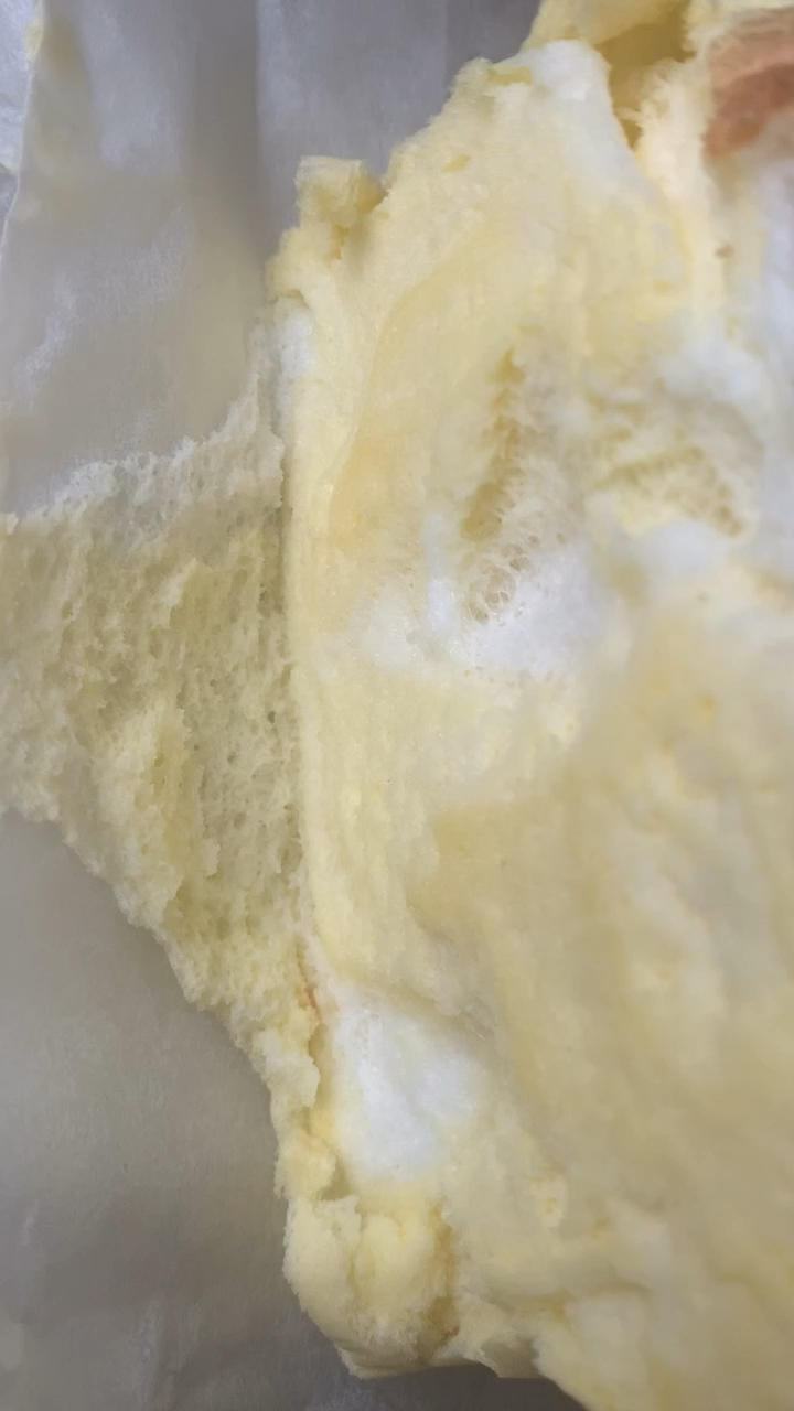 堪比柯基屁股
爆浆芝士🧀古早蛋糕