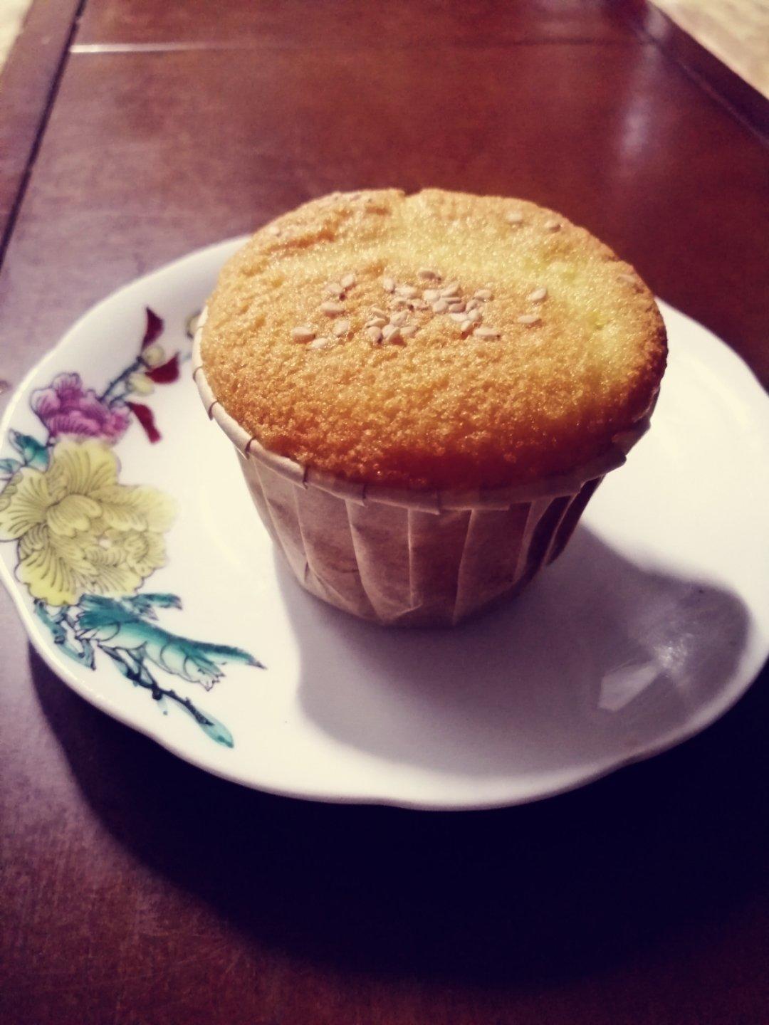 非常简单的老式蜂蜜蛋糕