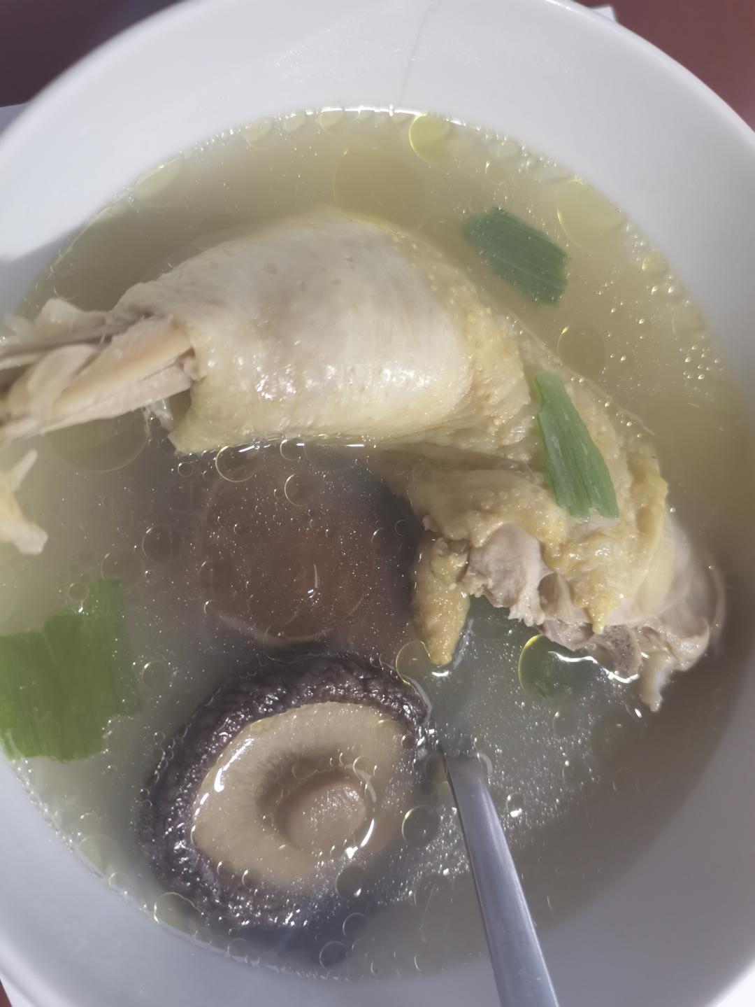 香菇鸡汤（鸡腿版）