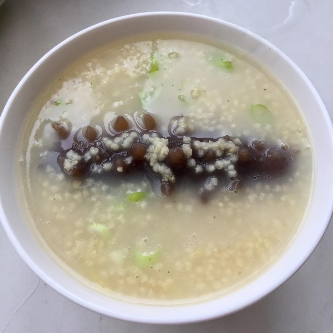 营养可口的——小米海参粥