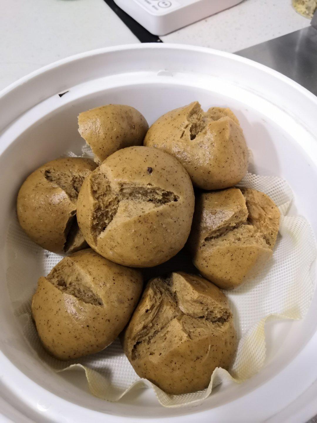 简单易学的红糖大枣开花馒头