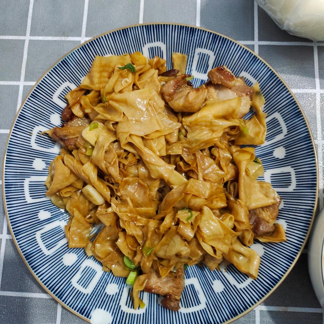 豆皮炒肉片