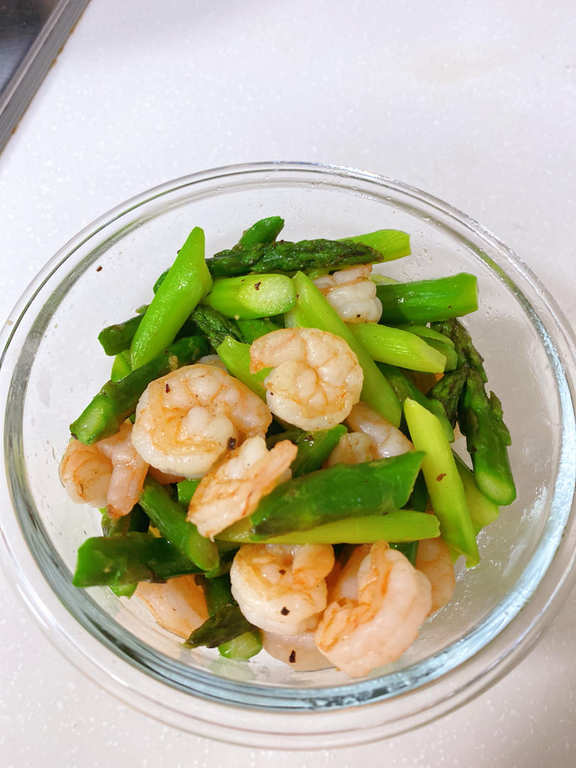 hoyacarnosa做的清炒芦笋虾仁