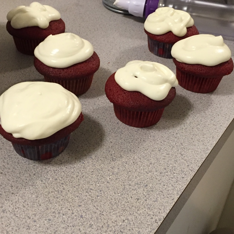 纯正美式红丝绒杯子蛋糕 Red Velvet Cupcake（零失败配方）