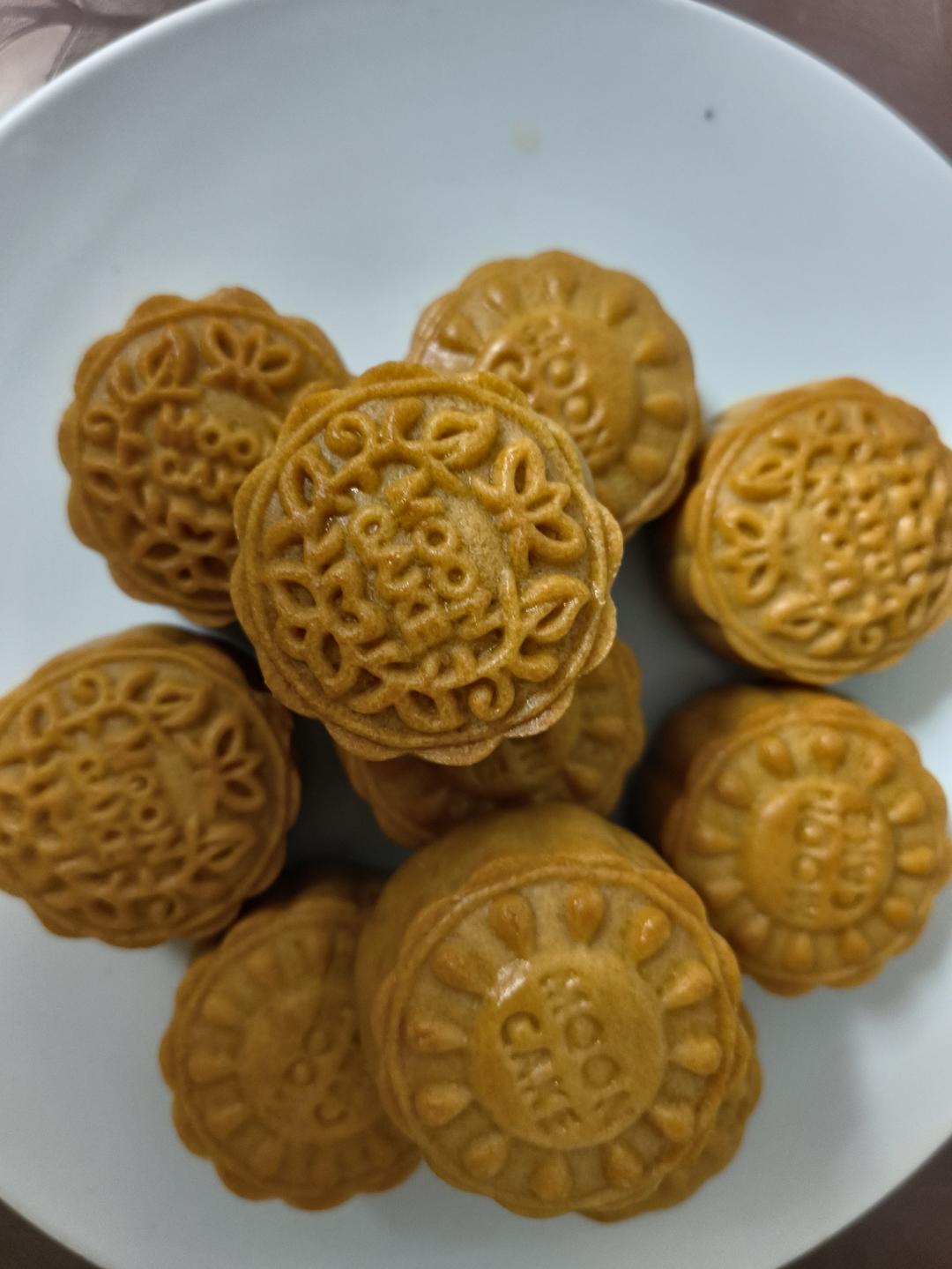 玫瑰椰蓉月饼(方子成熟)，不塌腰不泄脚，上色好