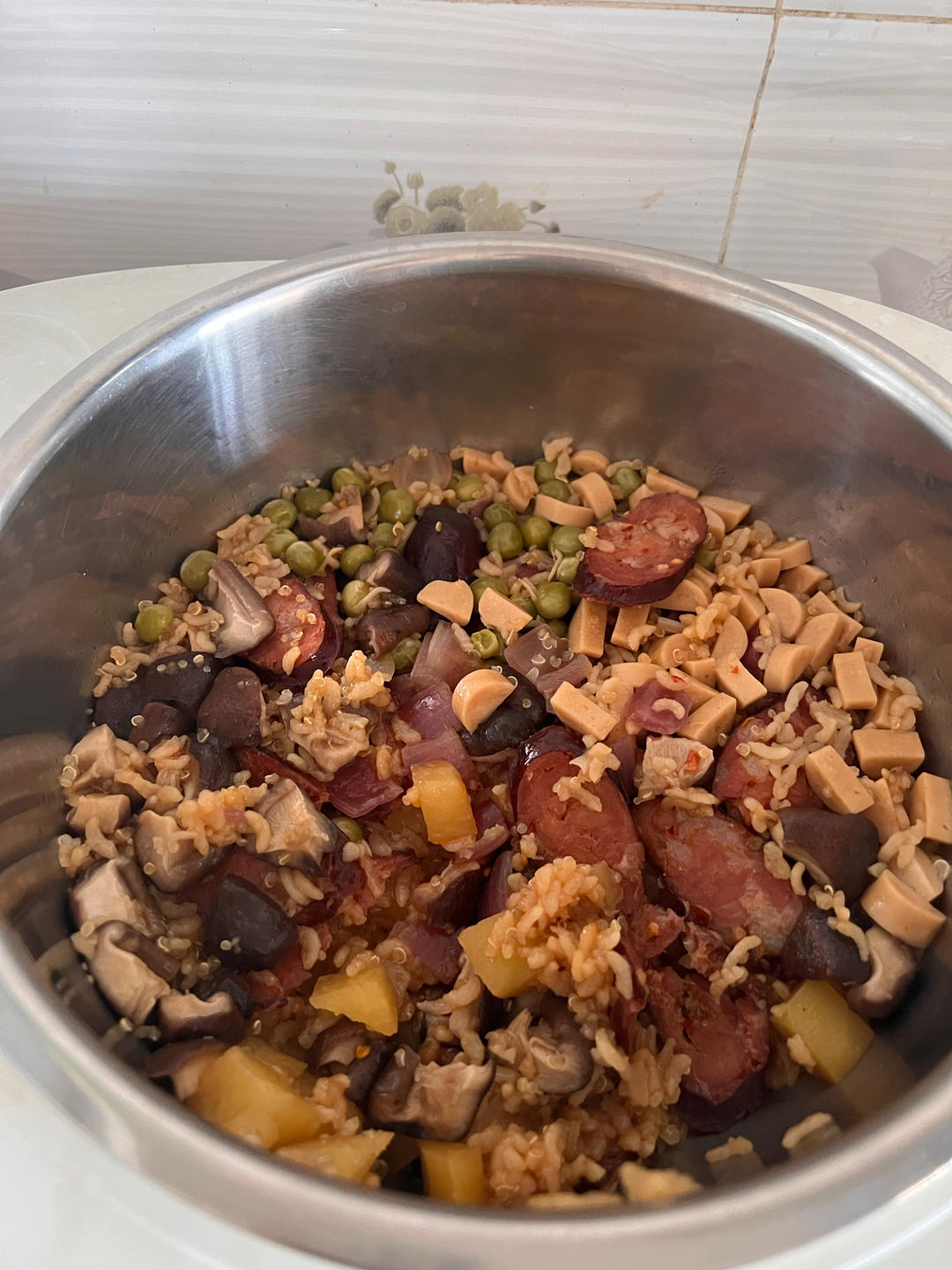 懒人电饭锅香肠焖饭/煲仔饭