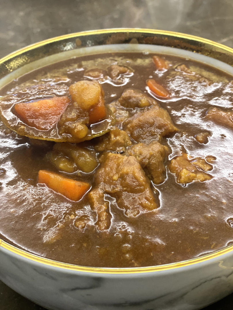 小美 日式土豆牛腩